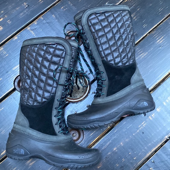 THE NORTH FACE Women's ThermoBall Waterproof Utility Boots Size 7 - Picture 1 of 13